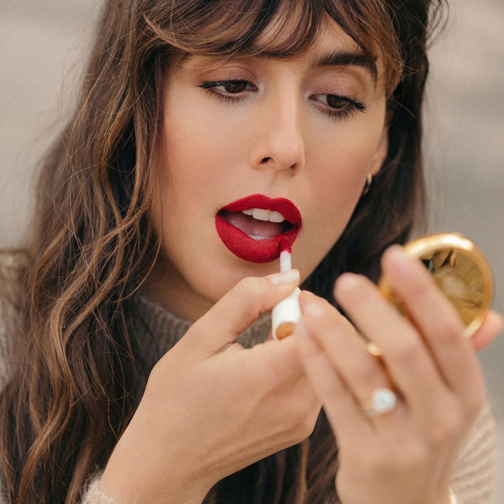 Petal Bouche Matte No Transfer Lipstick - Image 12