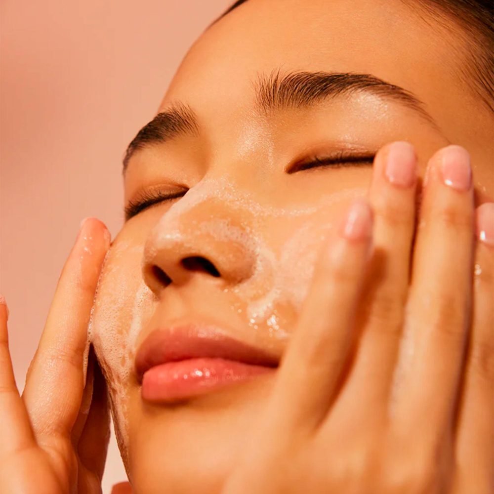 Detox Cleansing Foam Travel Size - Image 2